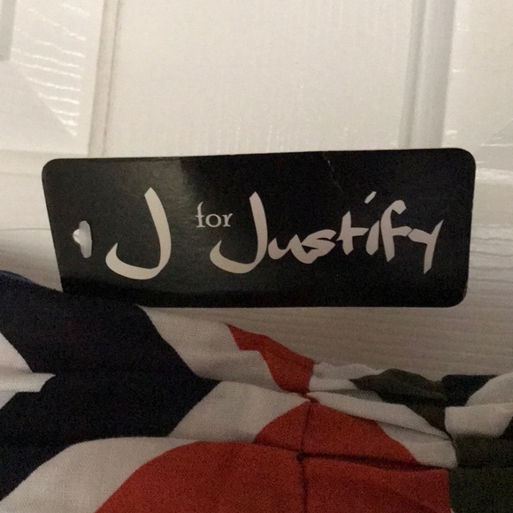 ROMPER - Picture 2 of 2